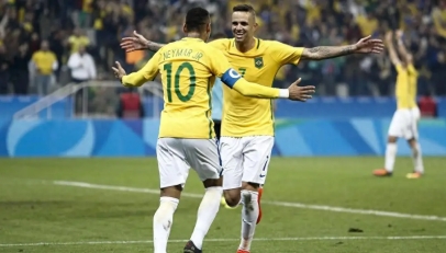 伊朗vs乌兹别克斯坦